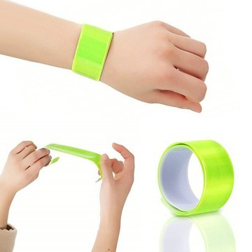 9671 捲式安全反光條 夜間反光帶 反光腳環 反光路跑活動手環 綁腿帶 自行車反光條