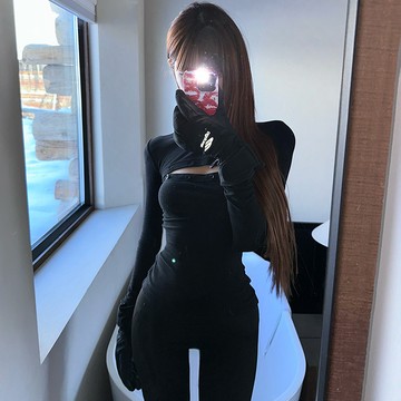 純欲風辣妹長袖t恤女緊身顯瘦百搭設計感顯胸上衣