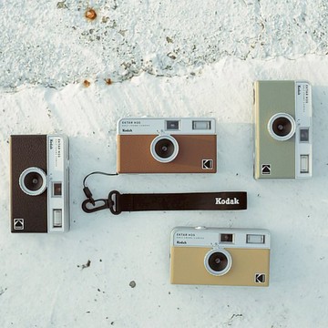 【Kodak 柯達】Ektar H35 半格底片相機-焦糖棕/綠色/白色/黑色【墊腳石】