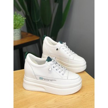 內增高小白鞋女2024款超火小個子女鞋9cm厚底松糕鞋女特小碼33132