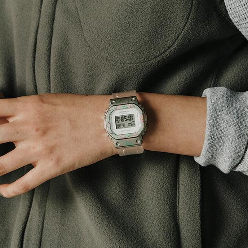 カシオ G-SHOCK ペアウォッチ 40周年記念 限定モデル アドヴェン