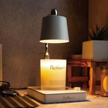 【Rofancy 洛帆晞】時尚定時融蠟燈(三色)+150g黑金純精油蠟燭組合