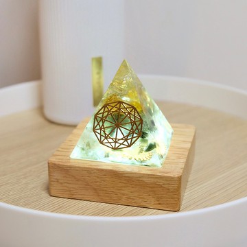 【白水晶+黃水晶+綠髮晶】奧根能量塔Orgonite (6cm/5cm/4cm)