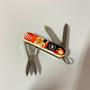 [沐沐屋] victorinox 維氏 經典七用58MM 限量印花- 海盜