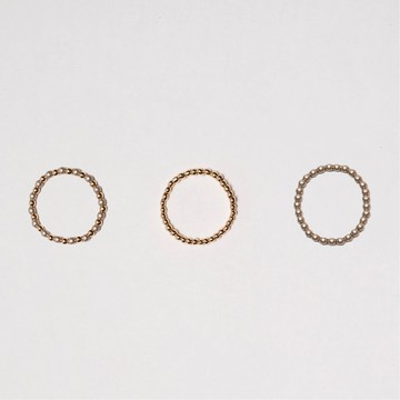 Ginn｜The breaking dawn-手工製香檳金珍珠微彈力戒指 三入 - 美國圍6至7
