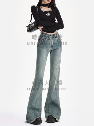 復古設計感毛邊微喇叭牛仔褲女春季低腰辣妹拼接彈力顯瘦拖地長褲【時尚大衣櫥】