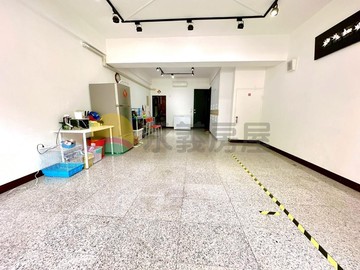 左營高鐵重愛商圈福山學區大面寬面樹海樓店｜高雄市左營區文慈路