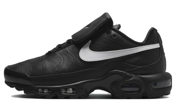 WMNS AIR MAX PLUS TNPO BLACK WHITE