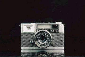 YASHICA FLASH O SET #0574 #135底片相機