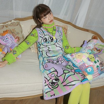 兔年 卡通格紋針織V領背心裙 針織洋裝