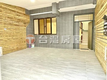孝親房-美透天,面寬5米~全新整理採光格局佳｜台中市大里區三民一街