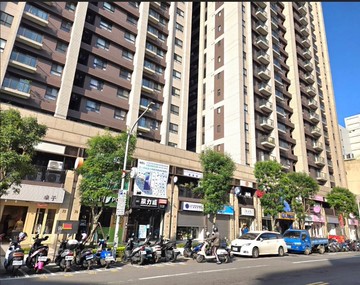 ☘️黃金收租1-2店面+車位✨桃園新站正核心✨｜桃園市桃園區中華路