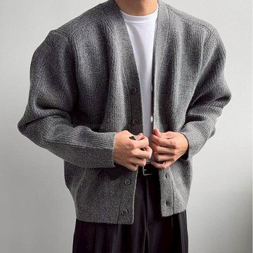 正韓奢華感短版俐落V領厚實針織開襟衫 8色 YUPPIE 預購商品 1027