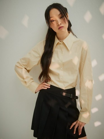 Wide Collar Shirt - Beige