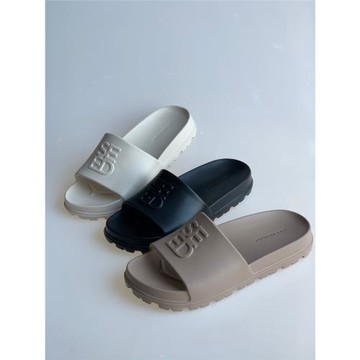 純原 澳洲小眾 一體成型 環保合成材料超輕平底休閑拖鞋