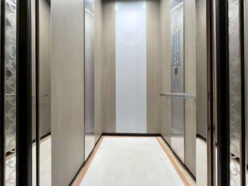 近衛武營都會公園｜尊榮面寬電梯車墅｜全新未住｜高雄市鳳山區新樂街