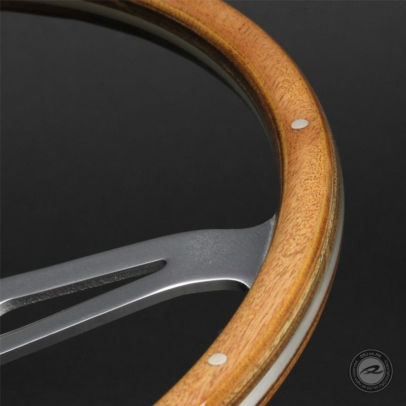 ウッドステアリング 36.5Φ ヴィンテージスタイルN365W | LINEブランド  