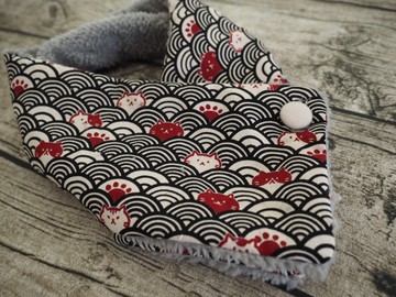 英國手工製作 日式羊羔絨圍巾 可愛和風波浪紅黑貓 客製尺寸