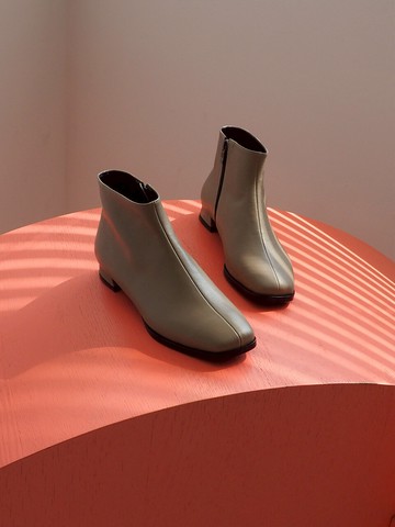 REHEO Booties (Dark Beige) / HD214-202D
