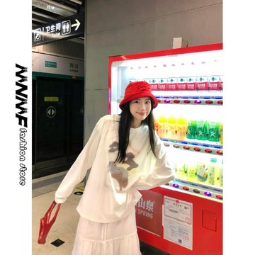 【MNMF】🌷新品熱銷🌷【200克純棉塞洛仿+拉肩包邊+仿釦環】長袖t恤女 內搭打底衫 設計款