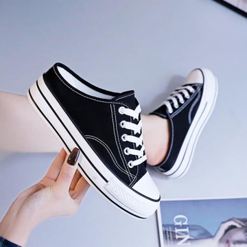 懶人包頭半拖鞋女夏外穿2022新款透氣帆布鞋一腳蹬厚底松糕小白鞋