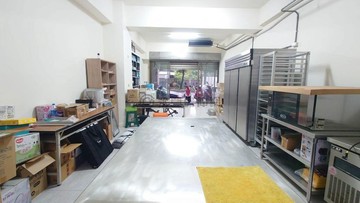 三芝三間店面+土地~面寬大馬路有露臺使用空間｜新北市三芝區中正路三段