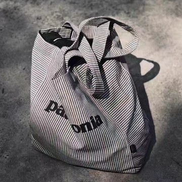 台灣熱賣新款女士單肩包帆布包藝術感 patagonia條紋設計單肩包百搭託特包0415 JMEK