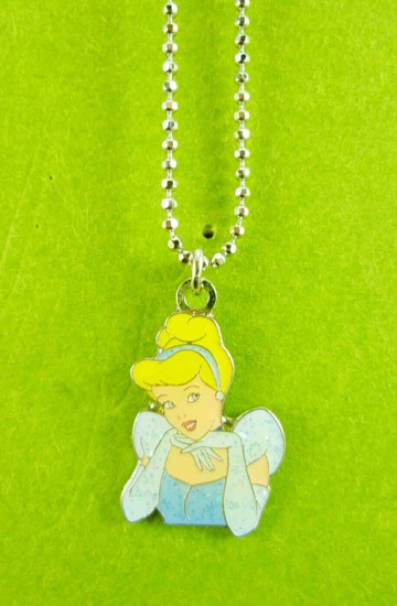 【震撼精品百貨】公主 系列Princess 項鍊-灰姑娘公主圖案 震撼日式精品百貨