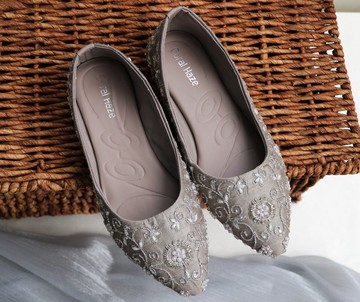 【月魄灰】印度全手工/平底繡花鞋