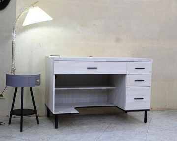 【歐風別館】卡達白梧桐色四尺書桌【工業風~USB插座~基隆至台中免運費】