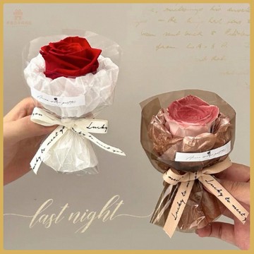 爆款熱推💖全臺免運  畢業花束 小香風車載裝飾品迷你香皂花小巧輕便永生玫瑰小花束畢業生日禮物 JVPO