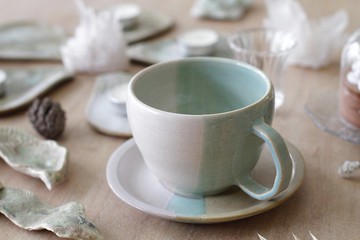 手拉坏純淨舒服咖啡杯盤組