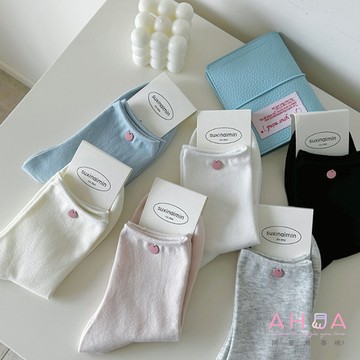 襪口扣子純色中筒襪  S0539