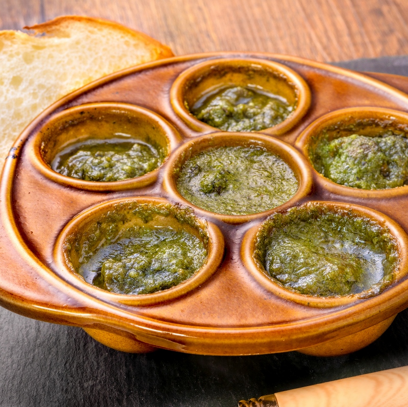 エスカルゴ フランス産 プレスト 12粒入り つめかえ用 詰め替え エスカルゴバター ガーリックバター escargot エスカルゴミート カタツムリ ココット オードブル 洋風 輸入食材 業務用 冷凍 お取り寄せグルメ 高級食材 豊洲市場 イタリアン フランス料理 ギフト ワイン