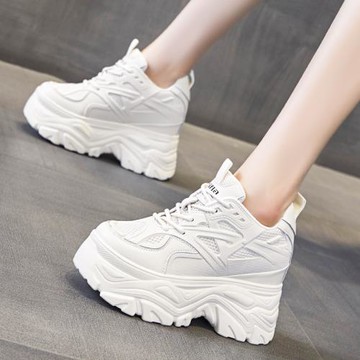 輕便老爹鞋女2025年秋季新款透氣休閑女鞋百搭厚底內增高小白鞋子