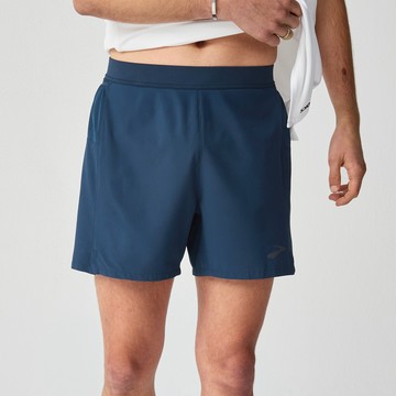 BROOKS 男 Journey 慢跑短褲_5吋_夜跑藍 (211542467)