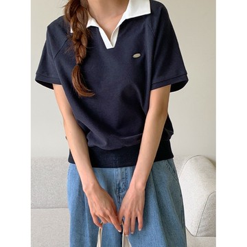 Codibook｜韓國 RIRINCO 拼色墜飾開襟V領短袖POLO衫［預購］短袖上衣 polo-shirt 女裝