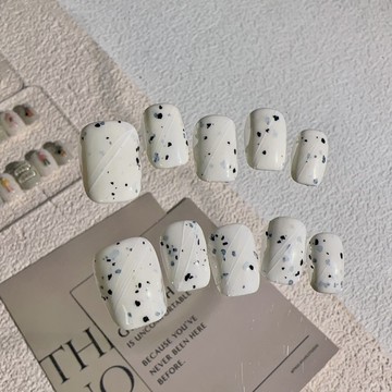 ✨Hannah✨純手工穿戴甲蛋殻膠拉綫造型高級短款顯白小紅書爆款美甲小衆日常精緻穿戴甲 IAJO