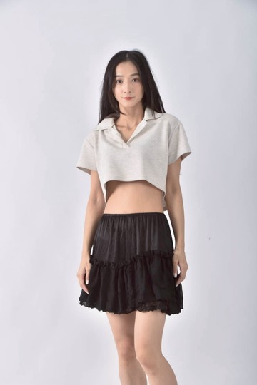 (L) 蛋糕黑色短裙