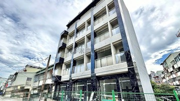 近大里工業區修平科大全新建成前院停車7套房電梯別墅｜台中市太平區德安街