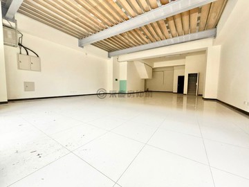 杜拜美學漂亮店面～大面寬！使用坪數寬敞｜桃園市桃園區大有路