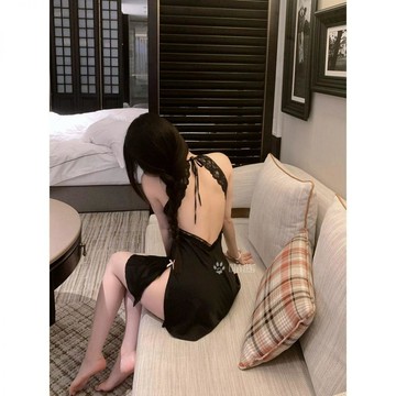 7681 人二度回購🎨美背殺吊帶睡裙女款夏季冰絲高級感性感睡衣純欲風蕾絲邊新款AM49