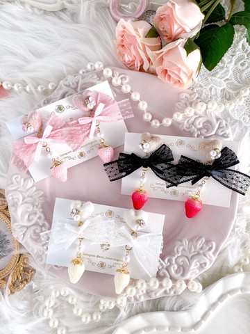 草莓蝴蝶結耳針/耳夾【AW-ST-1】