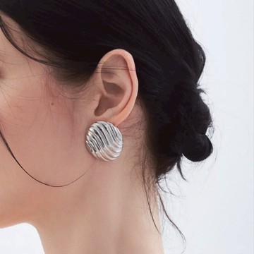 【ᴛᴏs】Silver Ocean 銀色波浪耳環 紐約風金屬飾品