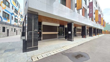 低於實價登錄/賠售/6.5米大面寬雙車電梯別墅｜台中市大里區善化路