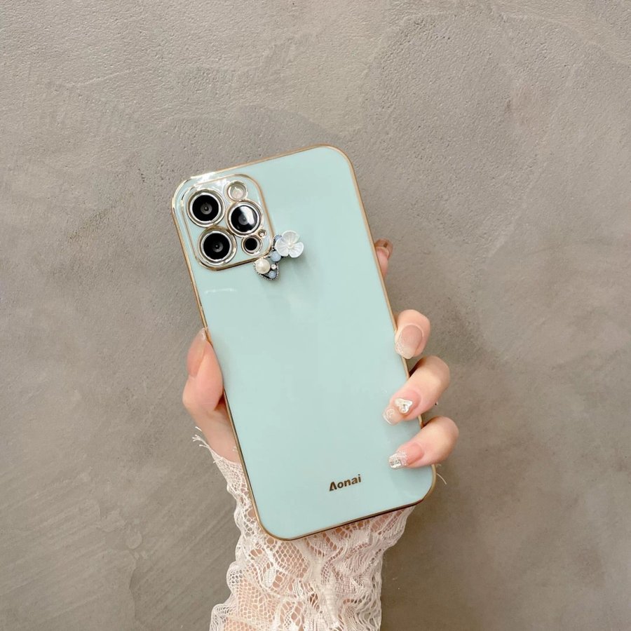 Iphoneケース リボン キラキラ ストーン ビジュー 韓国 流行り Iphone13 Iphonese Iphone8 通販 Lineポイント最大0 5 Get Lineショッピング