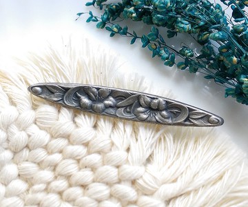 Vintage Jewelry 西洋古董飾品 文藝復興風格 花葉雕紋 一字 別針