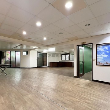 捷運文化中心站商辦大樓｜超大空間好運用｜卓越廣場｜高雄市苓雅區中正二路