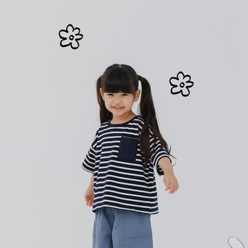 童裝 前單口袋純棉條紋上衣 兩色售 M/L/XL