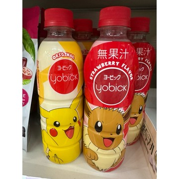 泰國🇹🇭Yobick x Pokémon 寶可夢 優格風味飲（原味/草莓口味）乳酸菌飲 310ml 皮卡丘 伊布 圖案